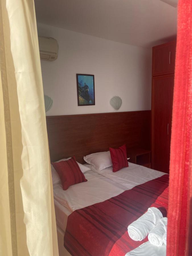 Ribarska Sreshta Family Hotel Царёво Экстерьер фото